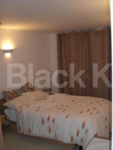 			2 Bedroom, 1 bath, 1 reception Flat			 Balmes road, Angel / Highbury